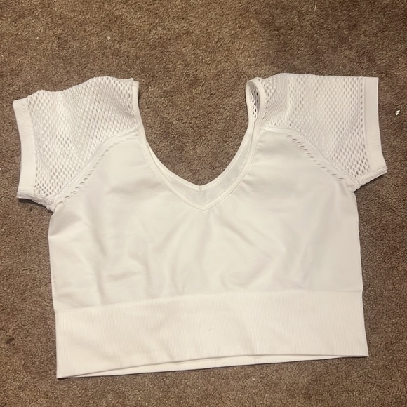 Aerie offline cropped sports top - Picture 2 of 3